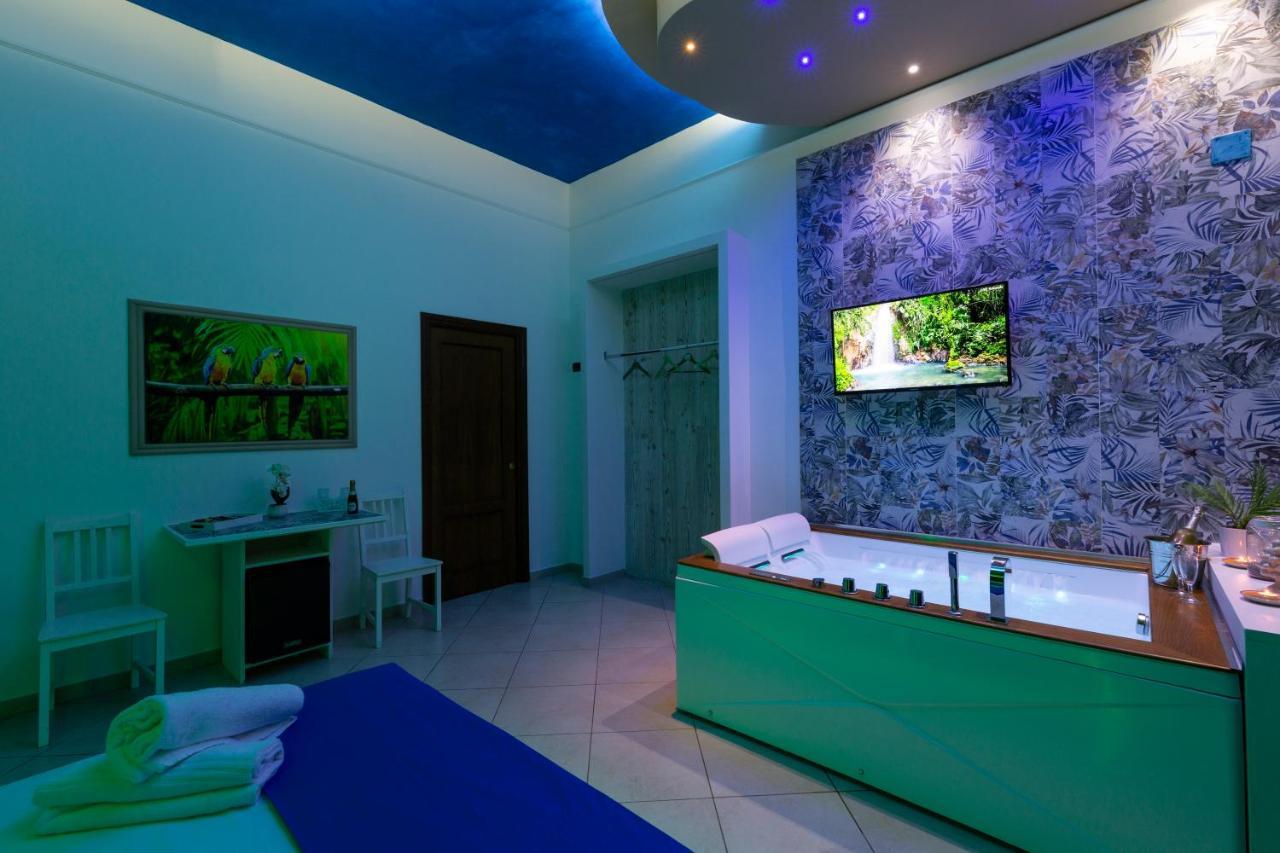 Pompei Luxury Rooms Екстер'єр фото